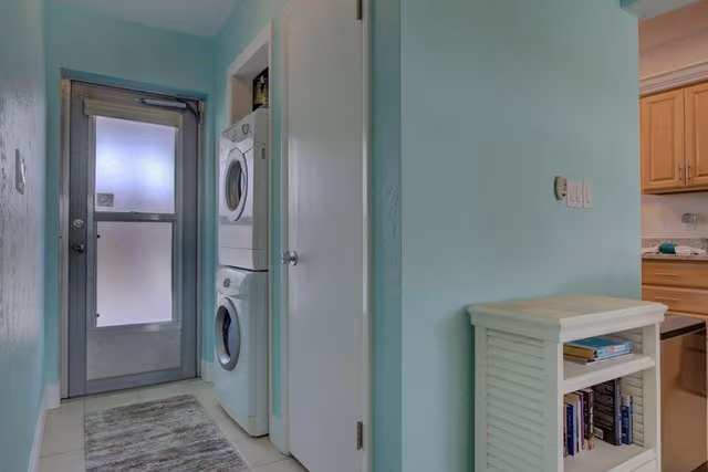 Condo, Multiple Beds (Jamaica Royale - 87)