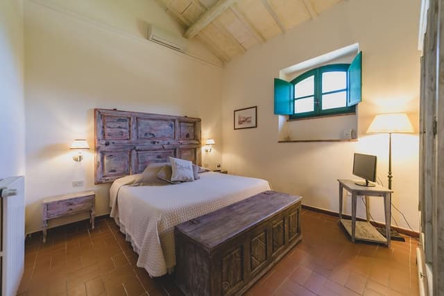Triple Room, Patio