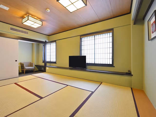 Japanese TATAMI Room (Futon will be provided to Adult only)