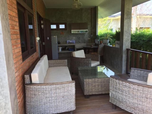 Deluxe Bungalow