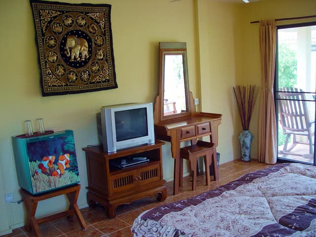Deluxe Bungalow with Fan