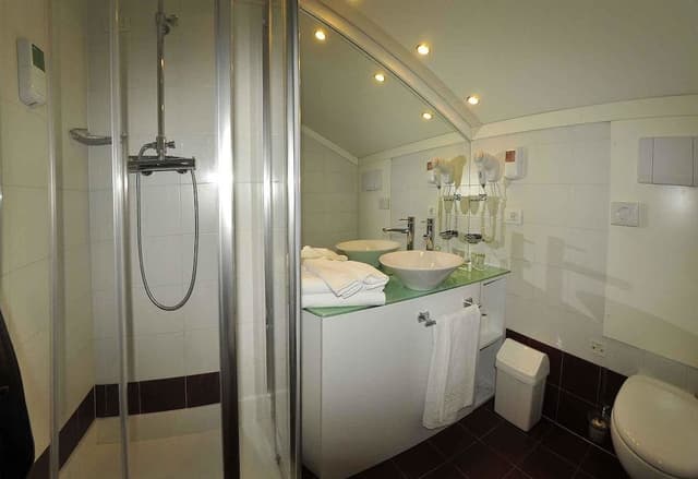 Classic Double or Twin Room