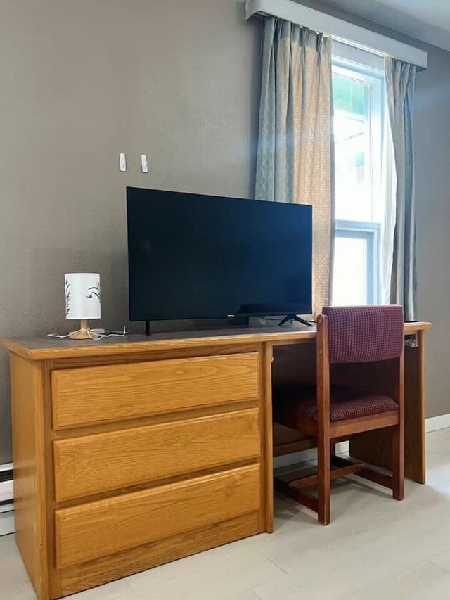 Superior Single Room, Hill View