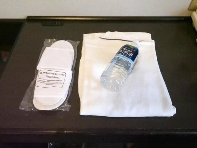 Economy Twin Room, Non Smoking