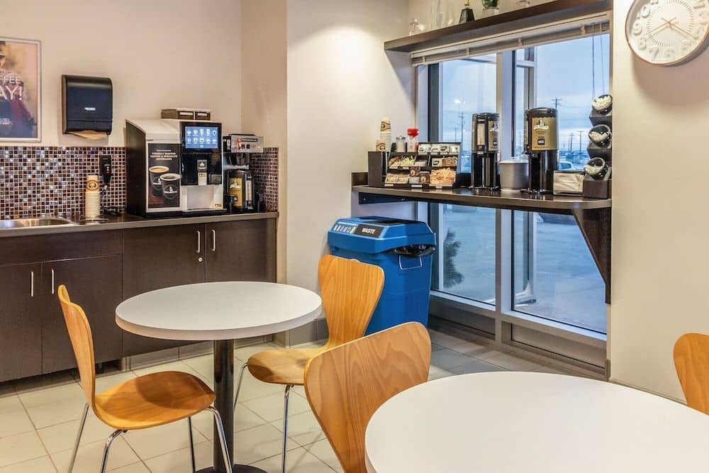 Motel 6 Headingley Winnipeg West Motel 6 Headingley Winnipeg West