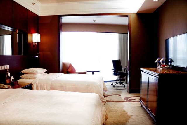 Club Deluxe Room, 2 Double Beds, Club lounge access