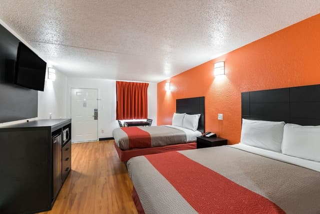 Deluxe Room, 2 Double Beds, Non Smoking, Kitchenette