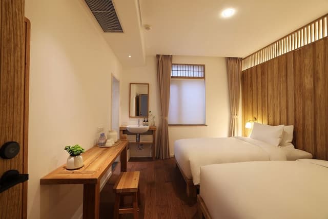 Basic Double or Twin Room