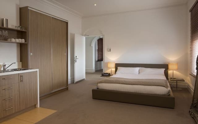 Deluxe Room, Non Smoking, Kitchenette (King Deluxe Suite)