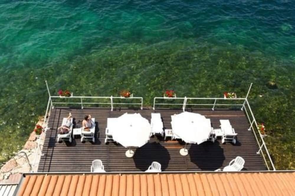 Hotel Vega4
