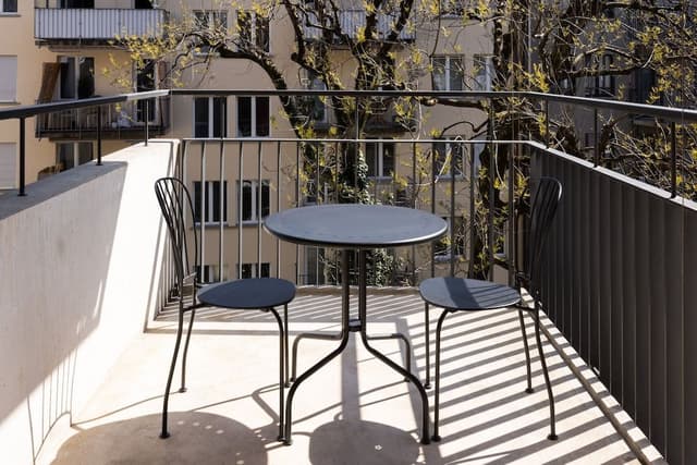 Superior Studio, 1 King Bed, Non Smoking, Balcony