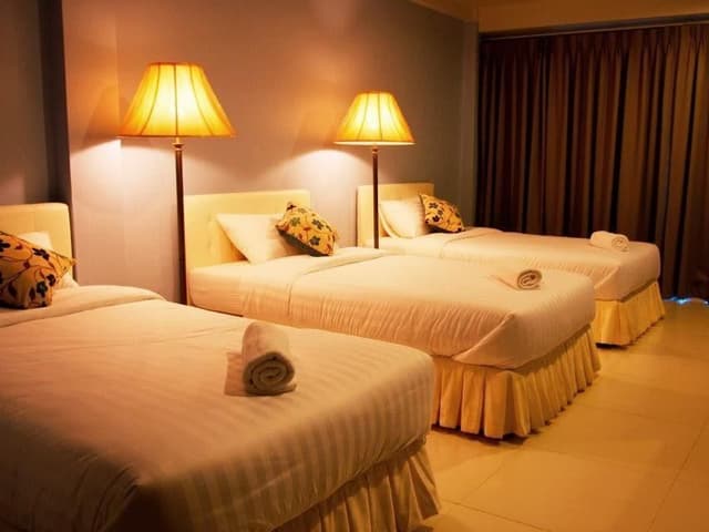 Triple Room