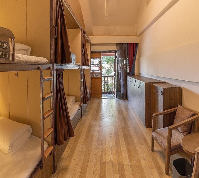 1 Person in 6-Bed Dormitory - Female Only
