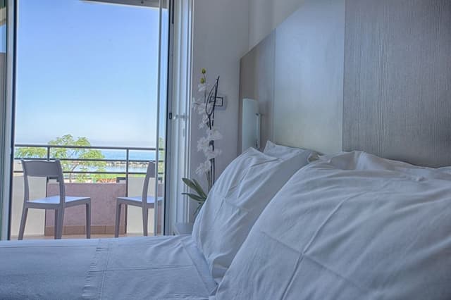 Double Room, Balcony