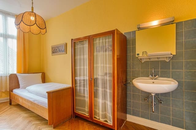 Economy Double Room, Shared Bathroom