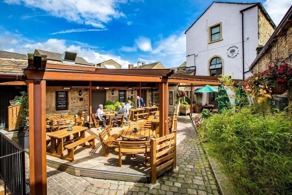 The Woolly Sheep Inn3