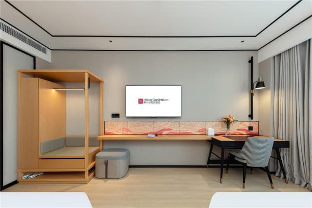 TWIN GUEST ROOM HIGH FLOOR