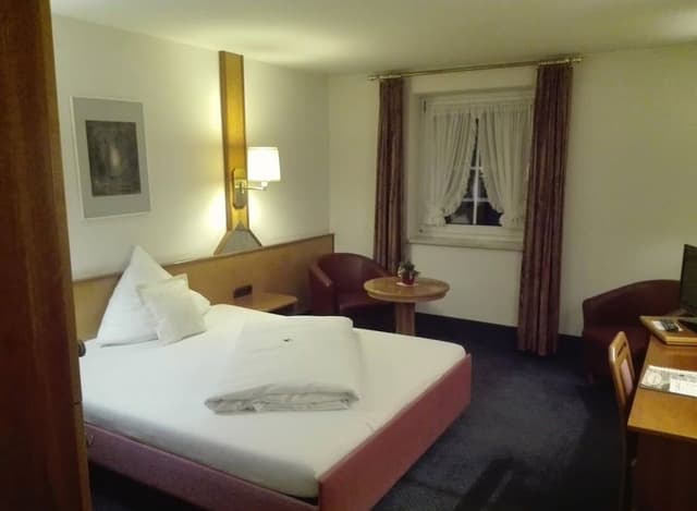 Basic Single Room