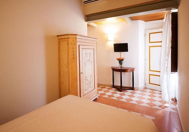 Double Room (Caterina)