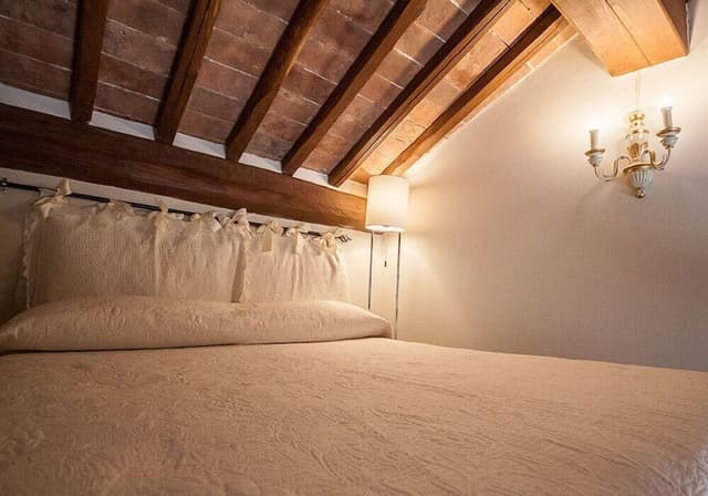 Double Room (Cristiana)