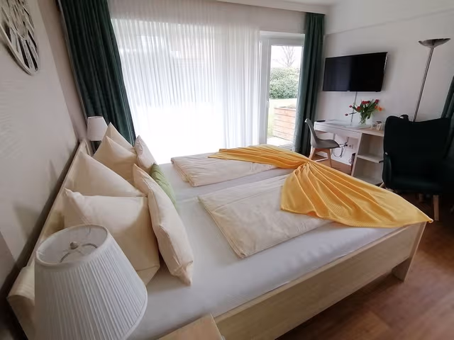 Basic Double or Twin Room