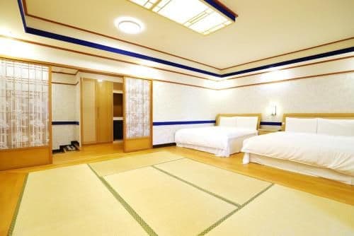 Room for 6