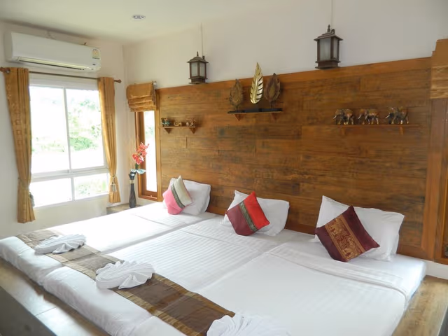 Villa Pool Access 8 Pax