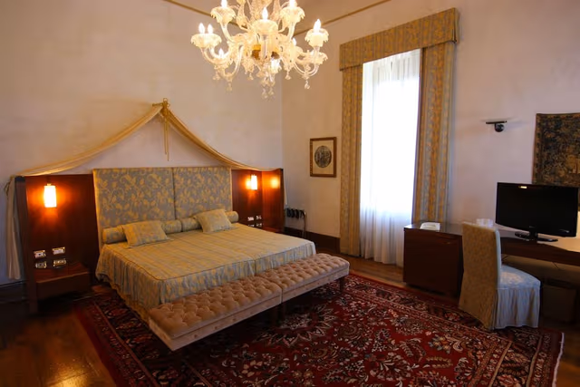 Junior Double Room