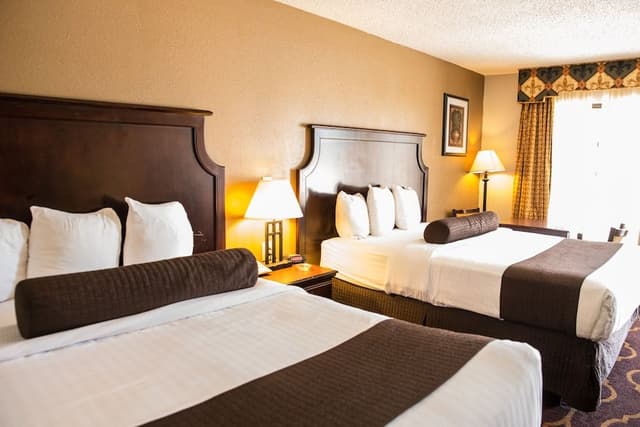Standard Room, 2 Queen Beds, Non Smoking
