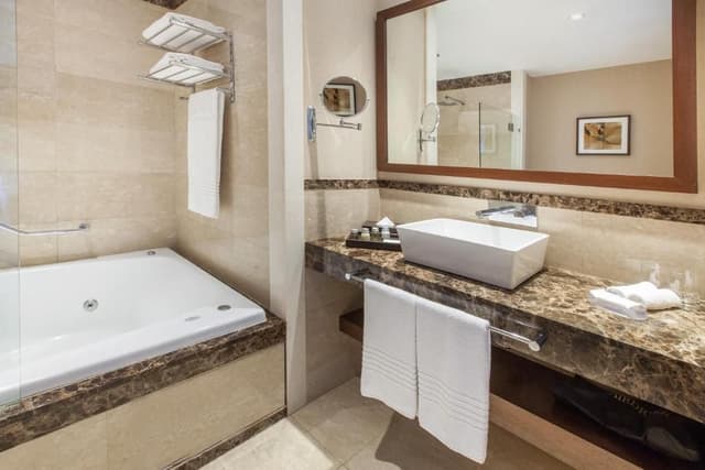 King Suite