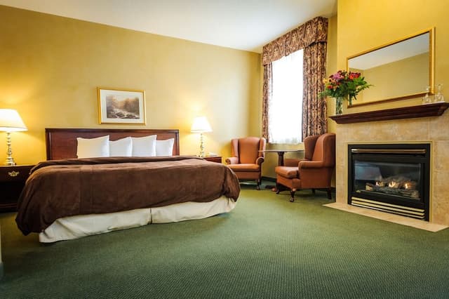 Signature Suite, 1 King Bed