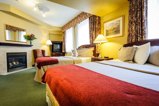 Superior Suite, 2 Queen Beds
