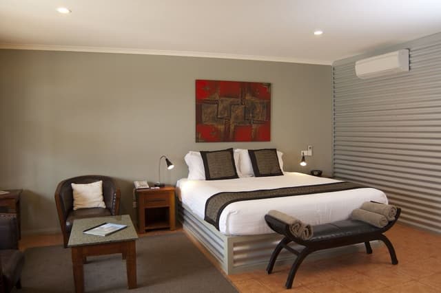 Executive Studio, Non Smoking, Jetted Tub (Executive King Spa)