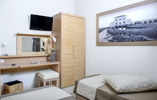 Family Apartment, 2 Bedrooms, Kitchenette, Ground Floor