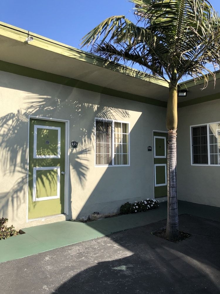 Encore Motel2