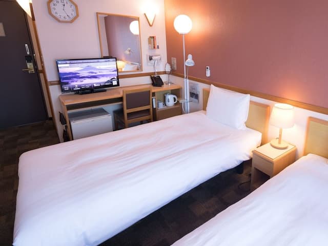 Standard Twin Room, Smoking