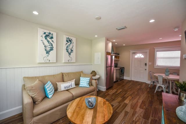3 Bedroom 2 Bath Suite