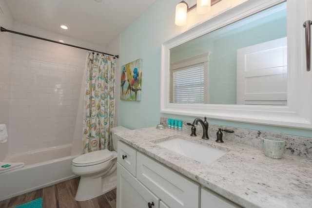 One Bedroom King Suite