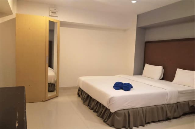 Suite Room