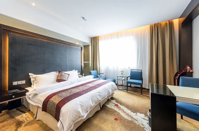 Suite (Selected D)