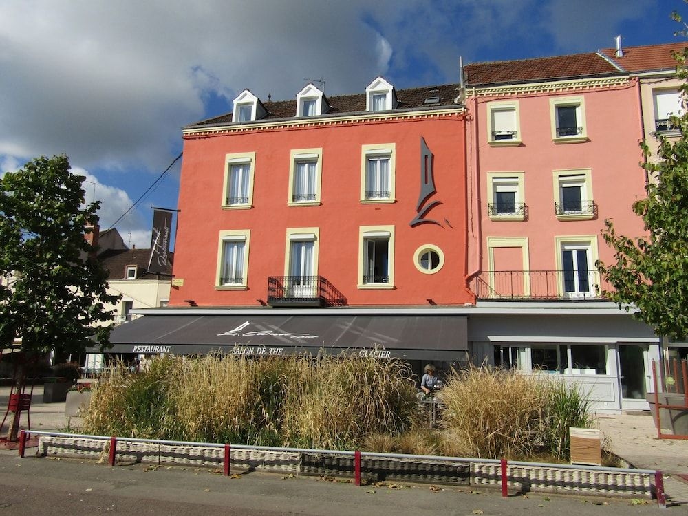 Hotel Restaurant Le Bourgogne4