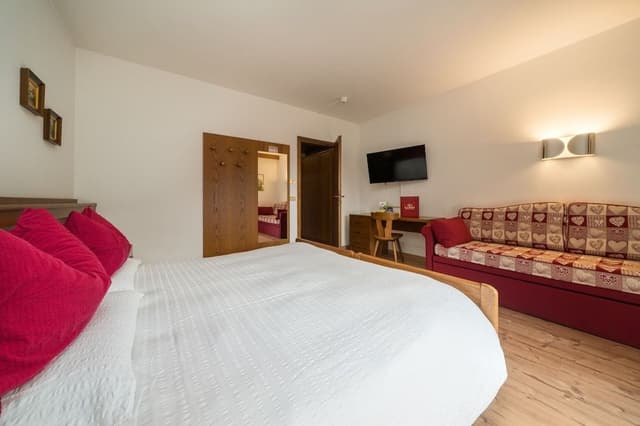 Double or Twin Room, Balcony