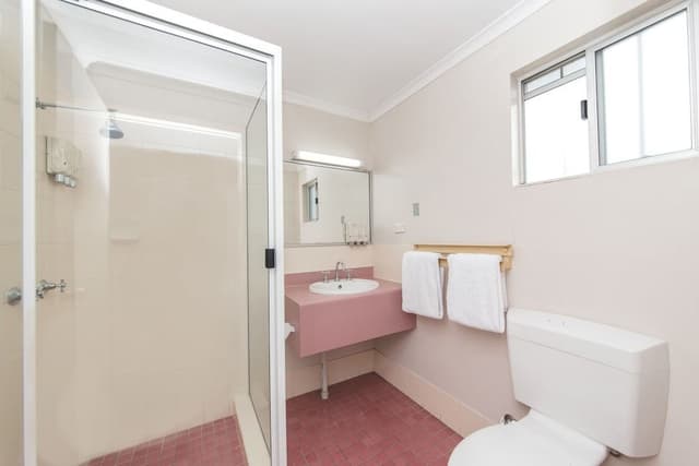 Family Room, Multiple Beds