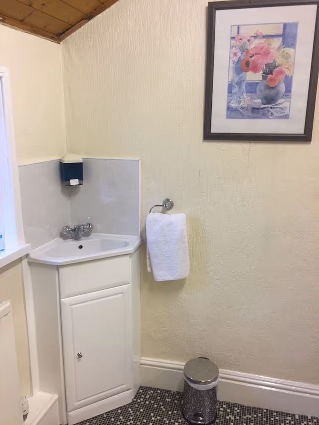 Basic Single Room