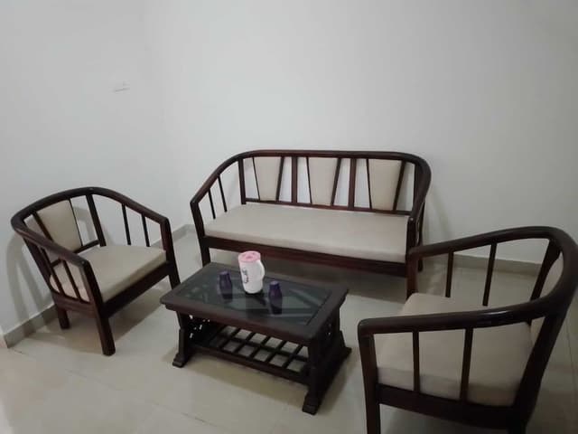 Honeymoon Suite