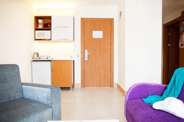 Suite with Pool View (A22 POOL)