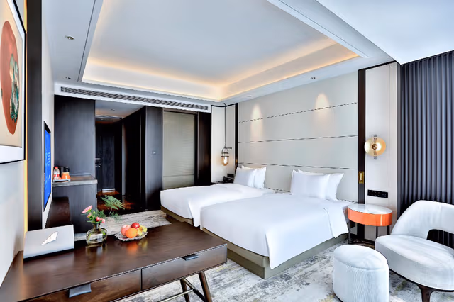 Deluxe Twin Room
