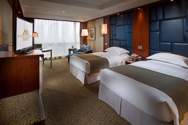 Standard Twin Room