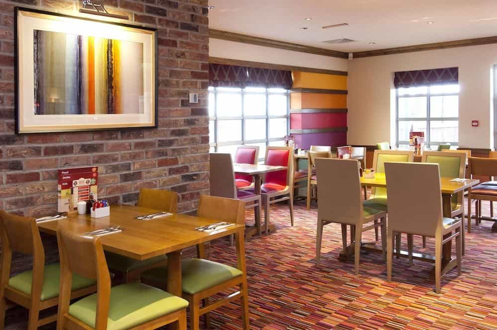 Premier Inn Barry Island (Cardiff Airport) Premier Inn Barry Island (Cardiff Airport)