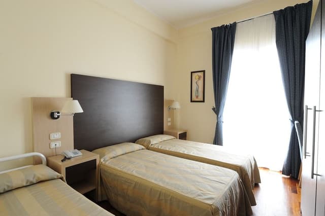 Triple Room, Balcony